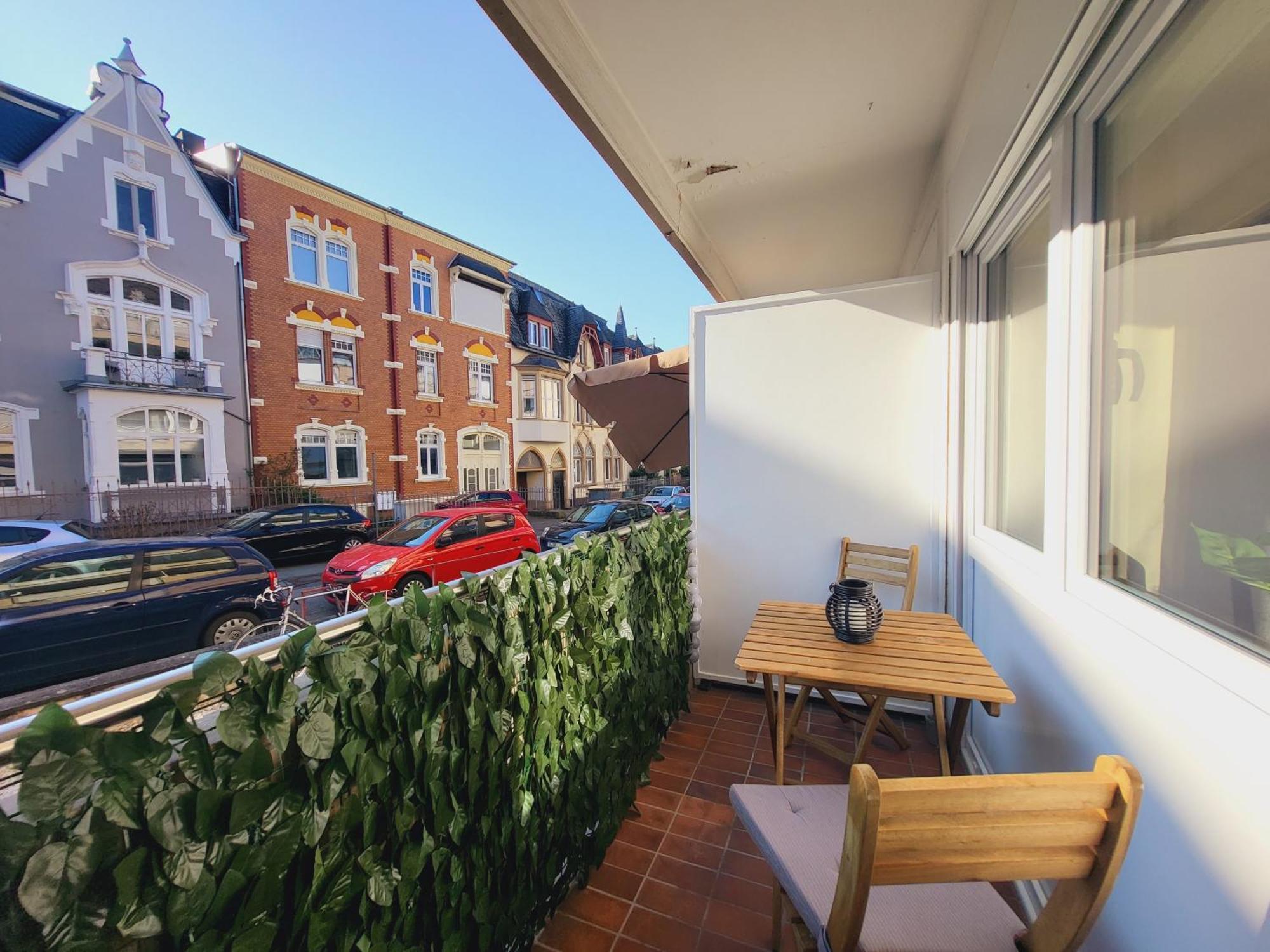 Zentrales Apartment Mit Balkon Und Parkplatz ترير المظهر الخارجي الصورة